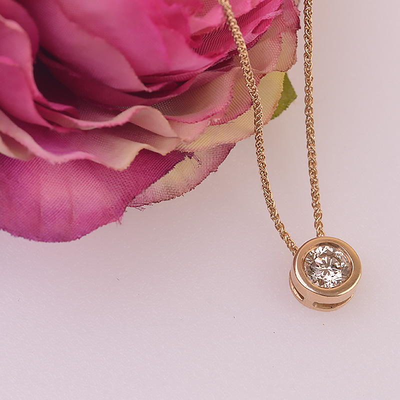 Diamond Slide Pendant set in 18ct Yellow Gold with Chain