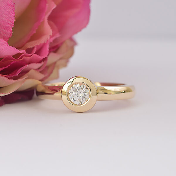 9ct Yellow Gold Bezel Set Diamond Ring