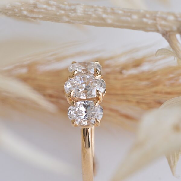 Julia lab grown diamond ring